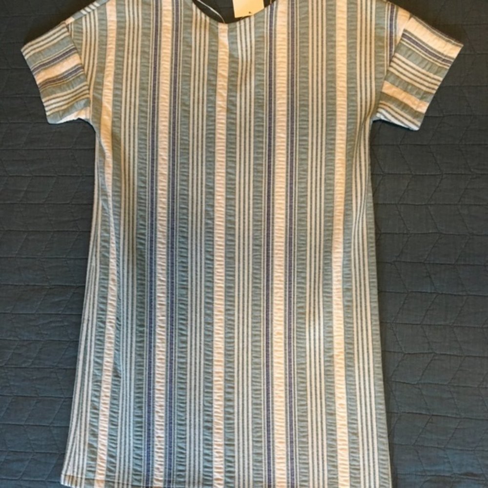 ZARA Seersucker Stripes Shift Dress. Size M. NWOT
